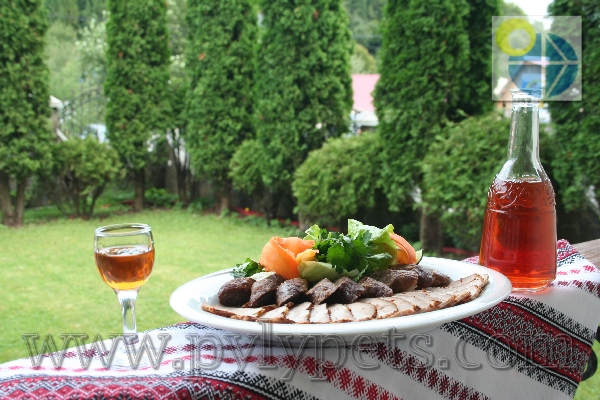 Пилипець.Ресторан Шипит Карпат